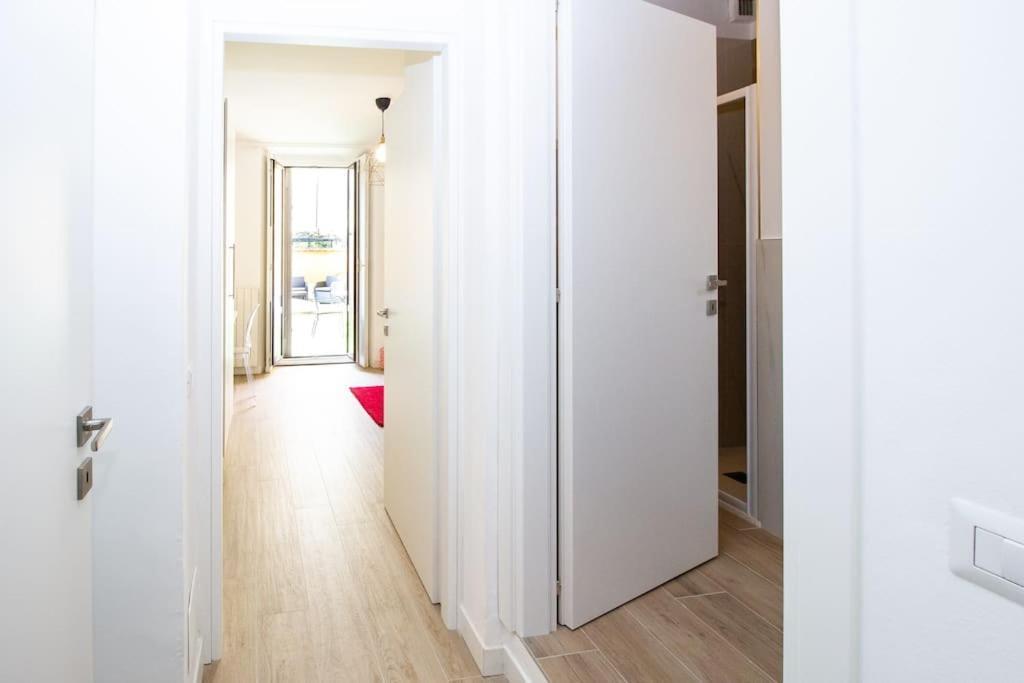 Palm Apartment Милано Екстериор снимка